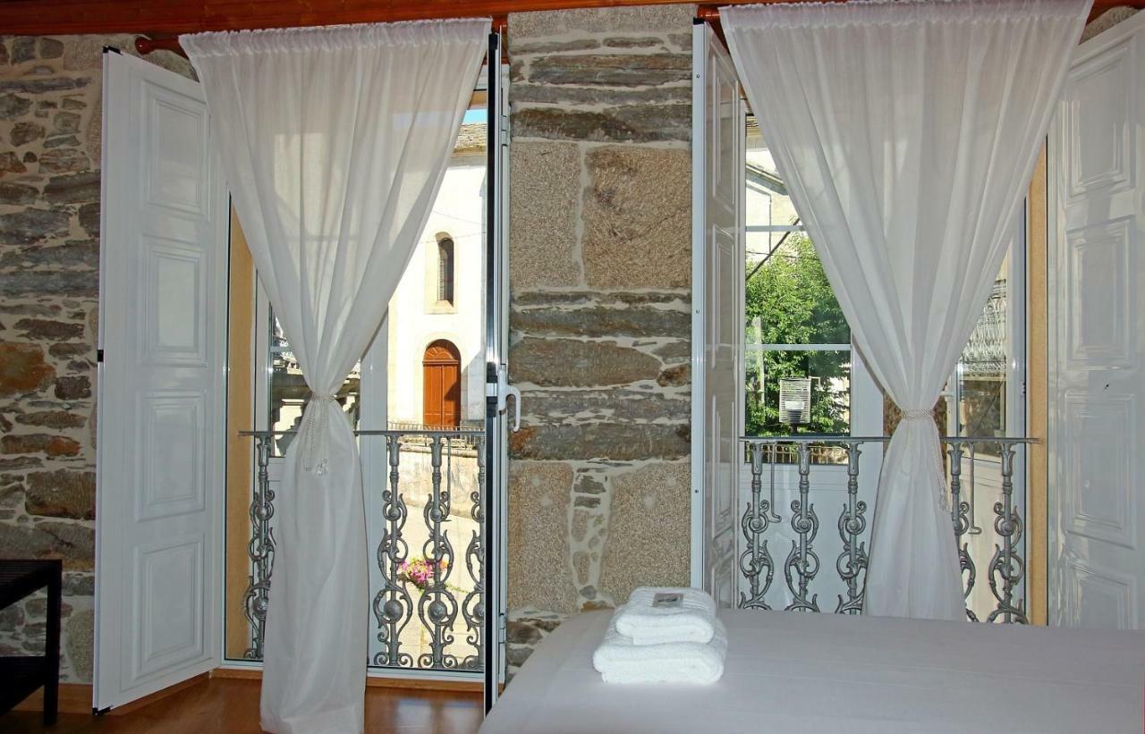 Aqua Rooms Sarria Exterior foto